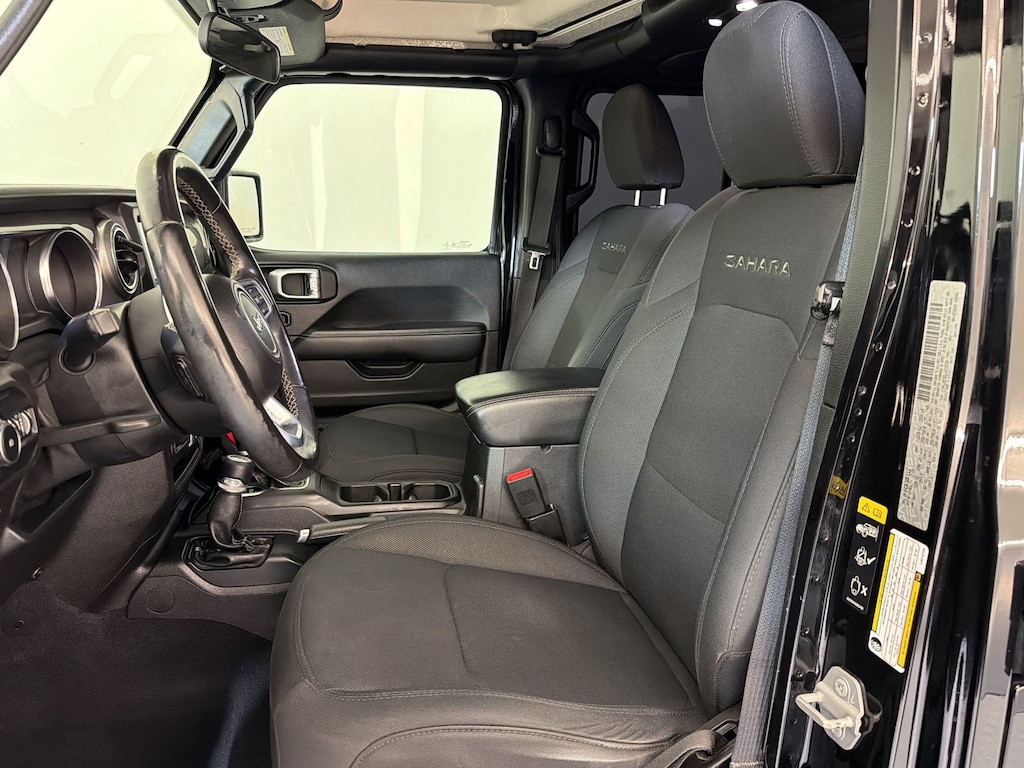 Used 2020 Jeep Wrangler Unlimited Sahara SUV