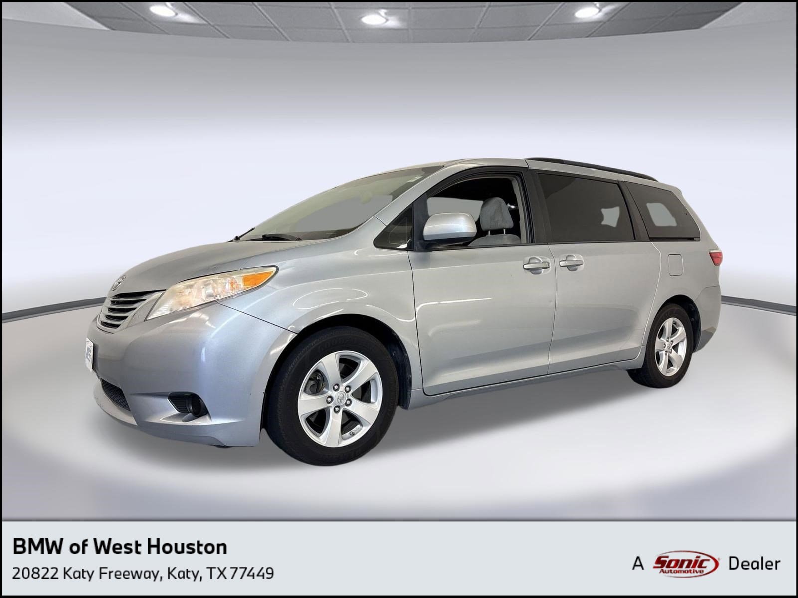 2015 Toyota Sienna LE