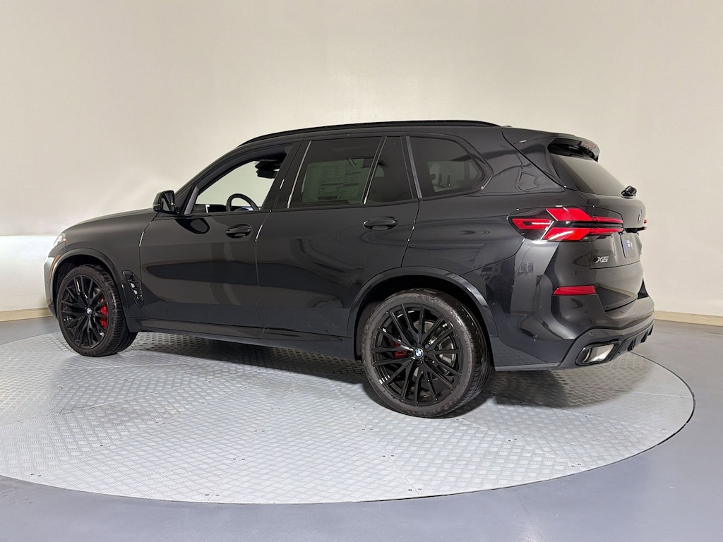 New 2026 BMW X5 sDrive40i SUV