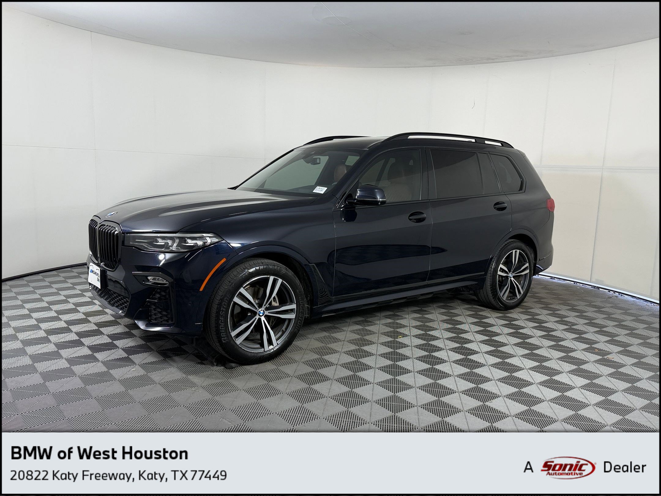 2020 BMW X7 xDrive40i's photo