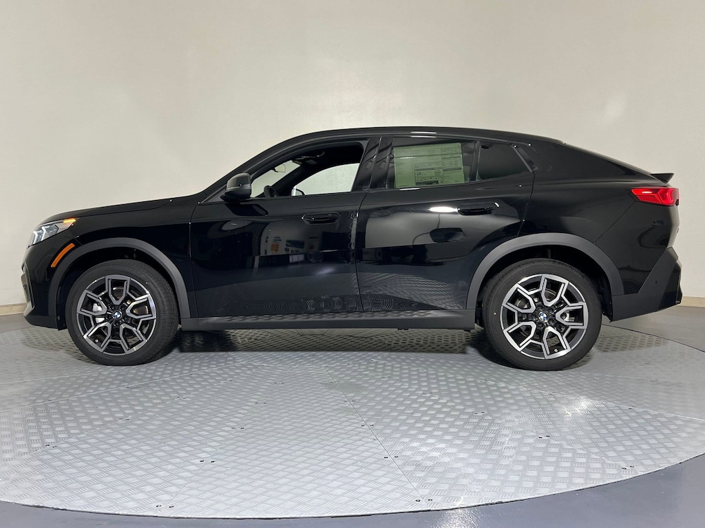 Used 2025 BMW X2 xDrive28i SUV