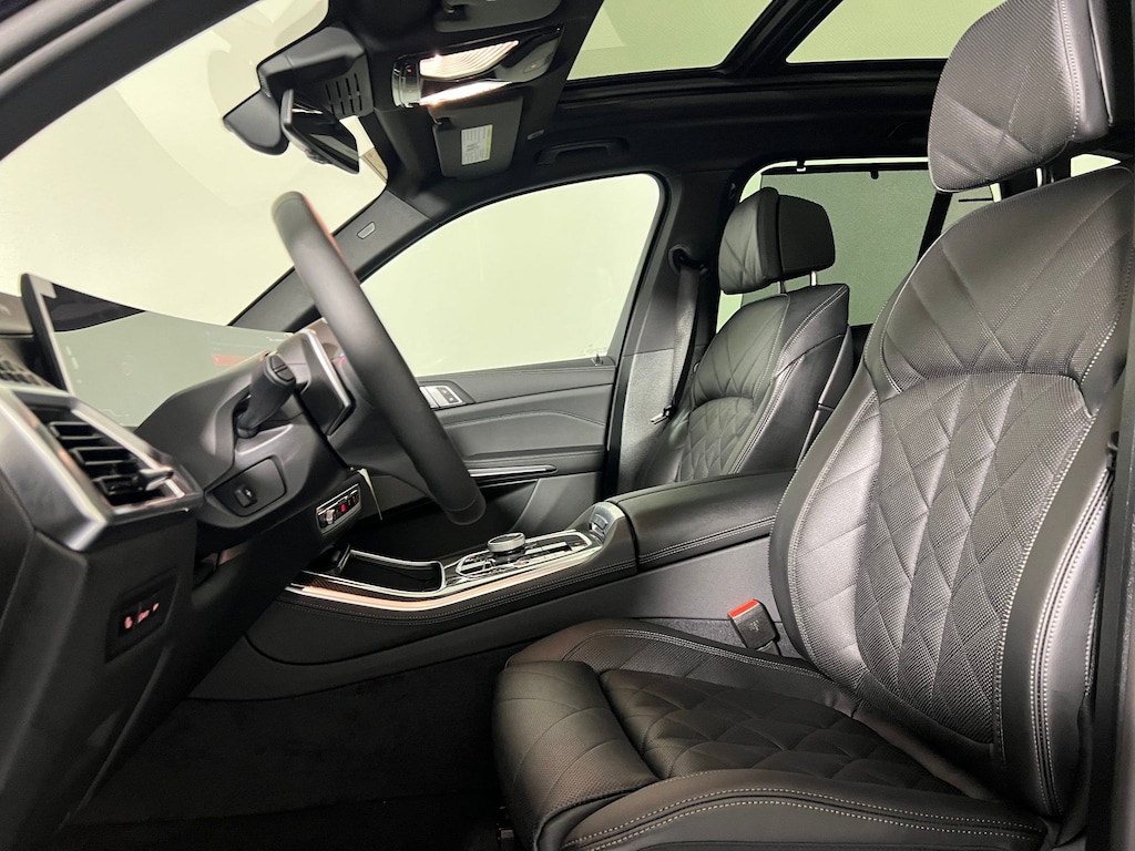 New 2026 BMW X5 M60i SUV