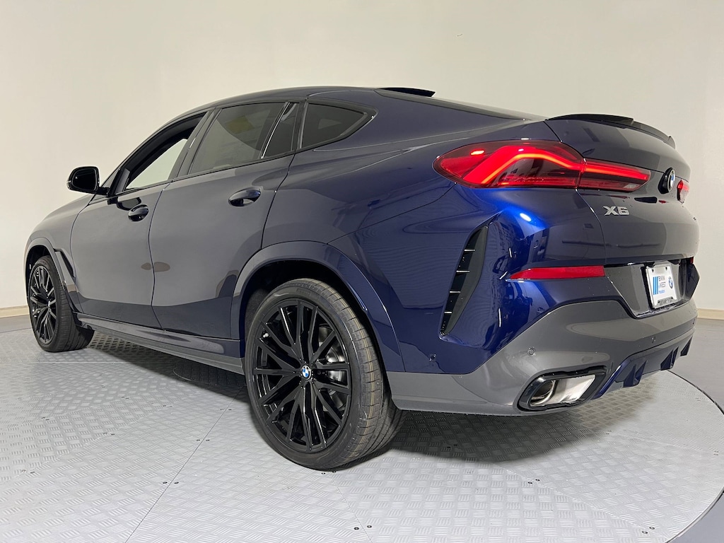 New 2026 BMW X6 xDrive40i SUV