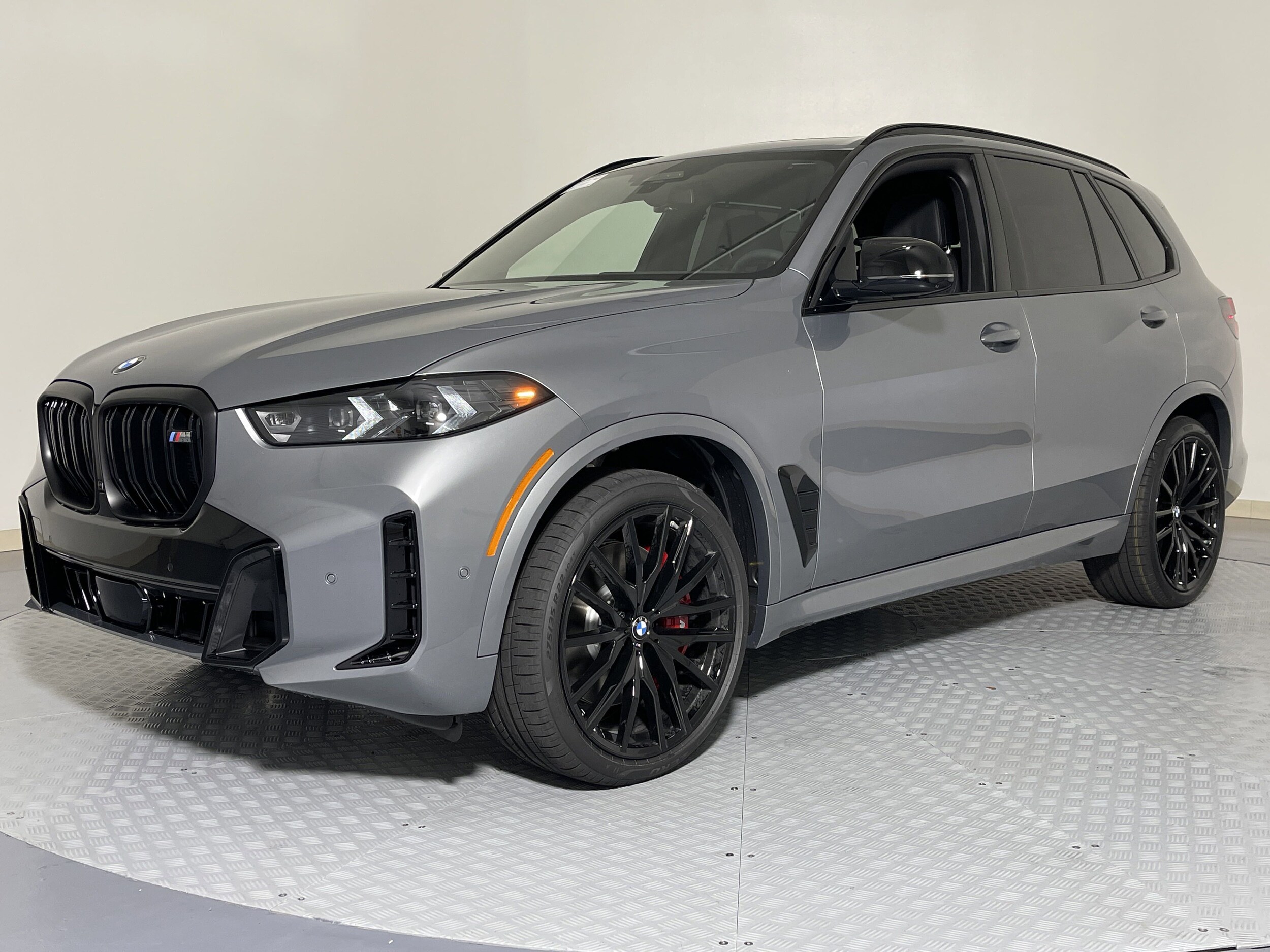 2026 Bmw X5 M60i photo 3