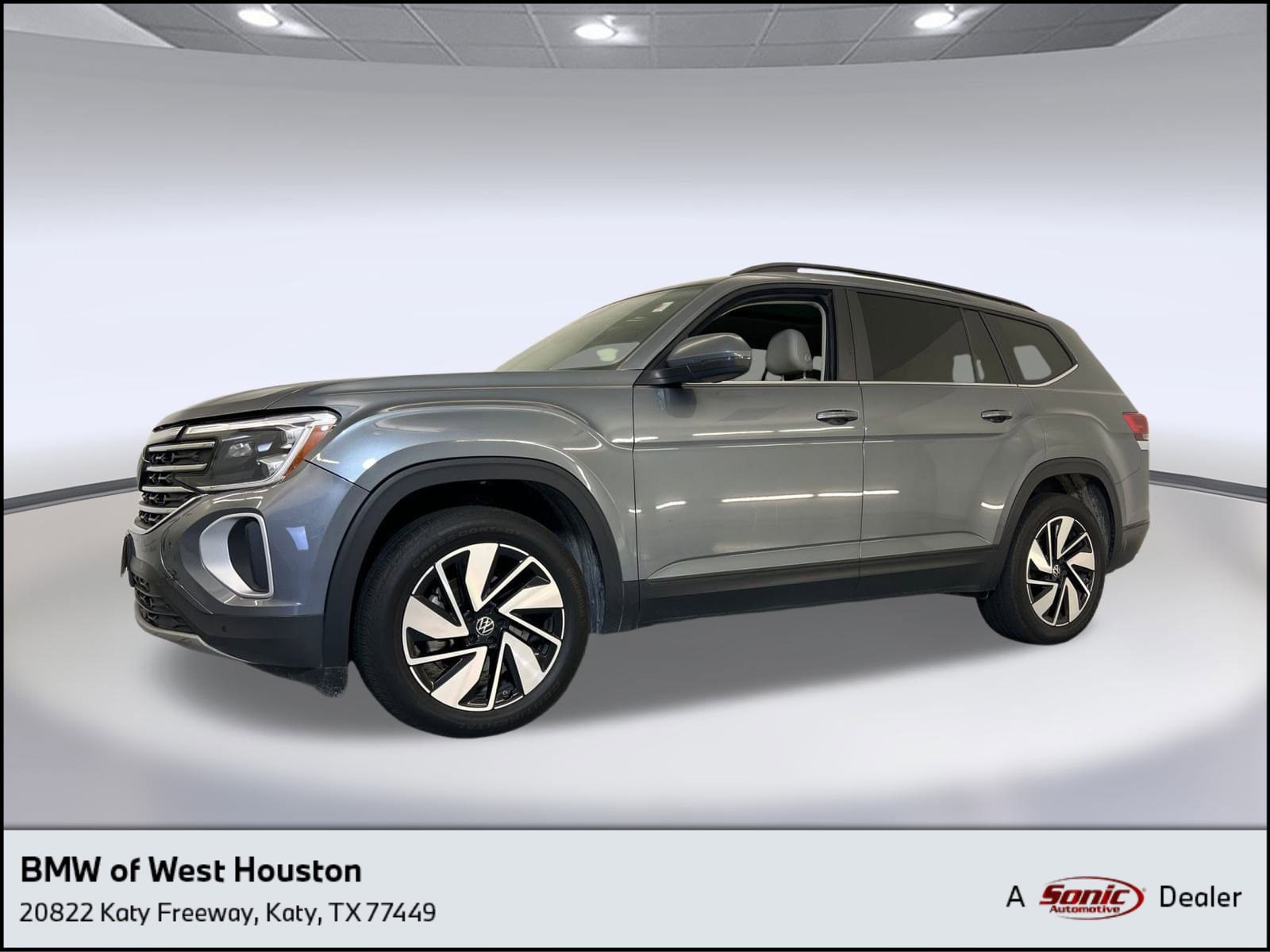 2024 Volkswagen Atlas SE w/Tech's photo