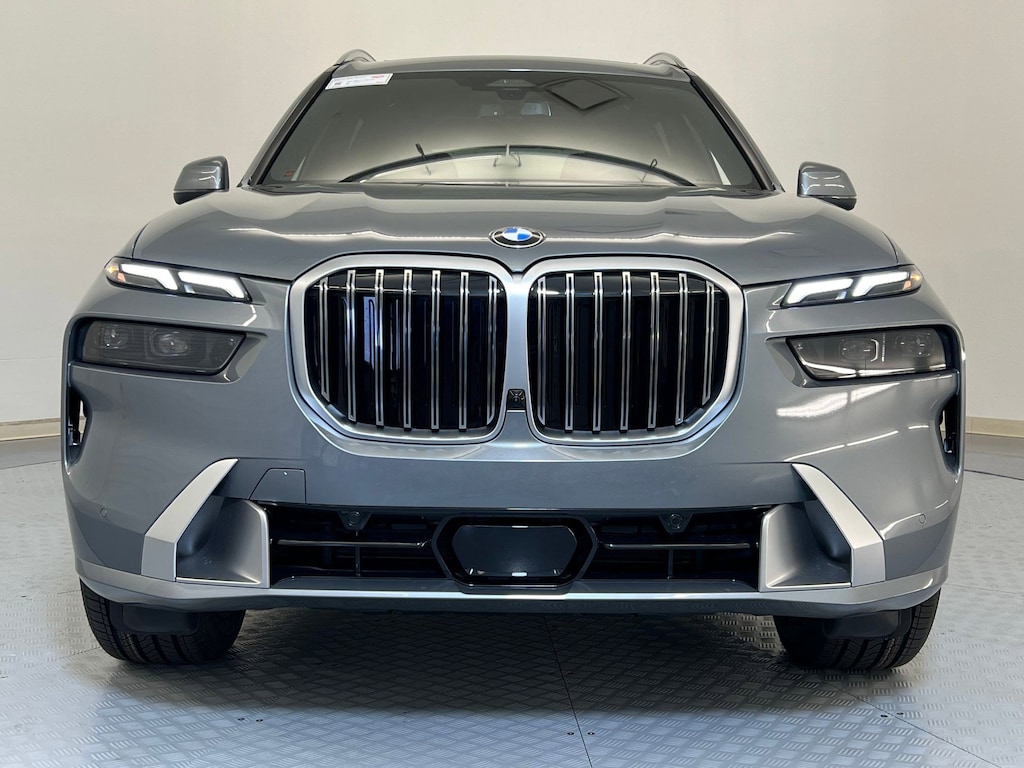 New 2026 BMW X7 xDrive40i SUV