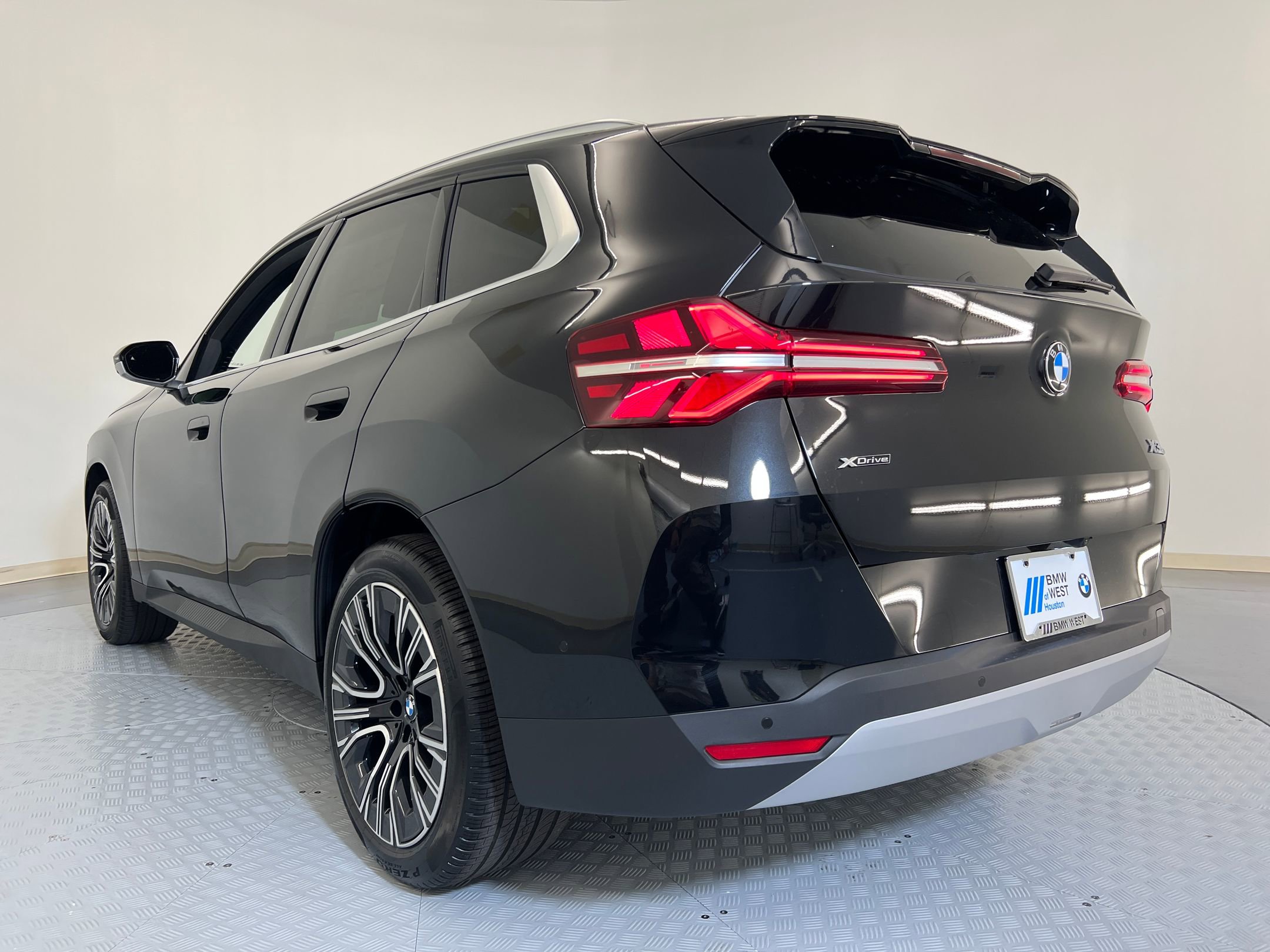 2026 Bmw X3 photo 3