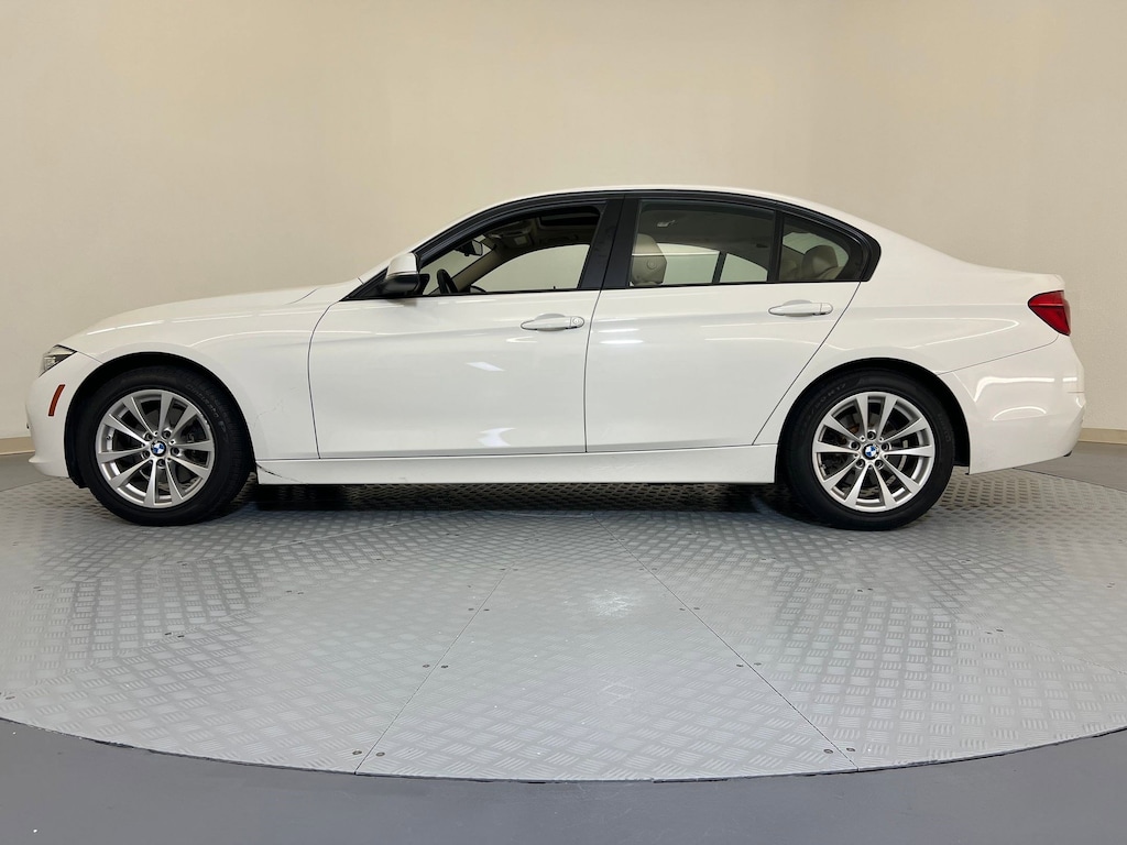 Used 2018 BMW 320i Sedan