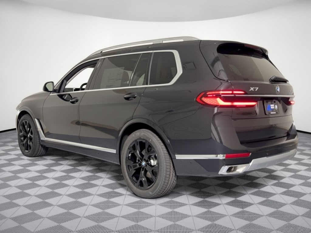 New 2027 BMW X7 xDrive40i SUV