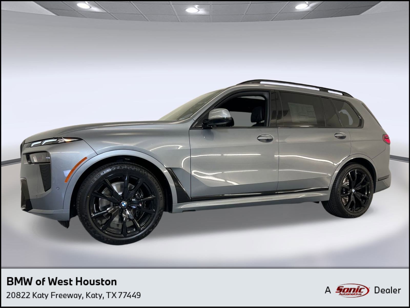 2026 BMW X7 40i's photo