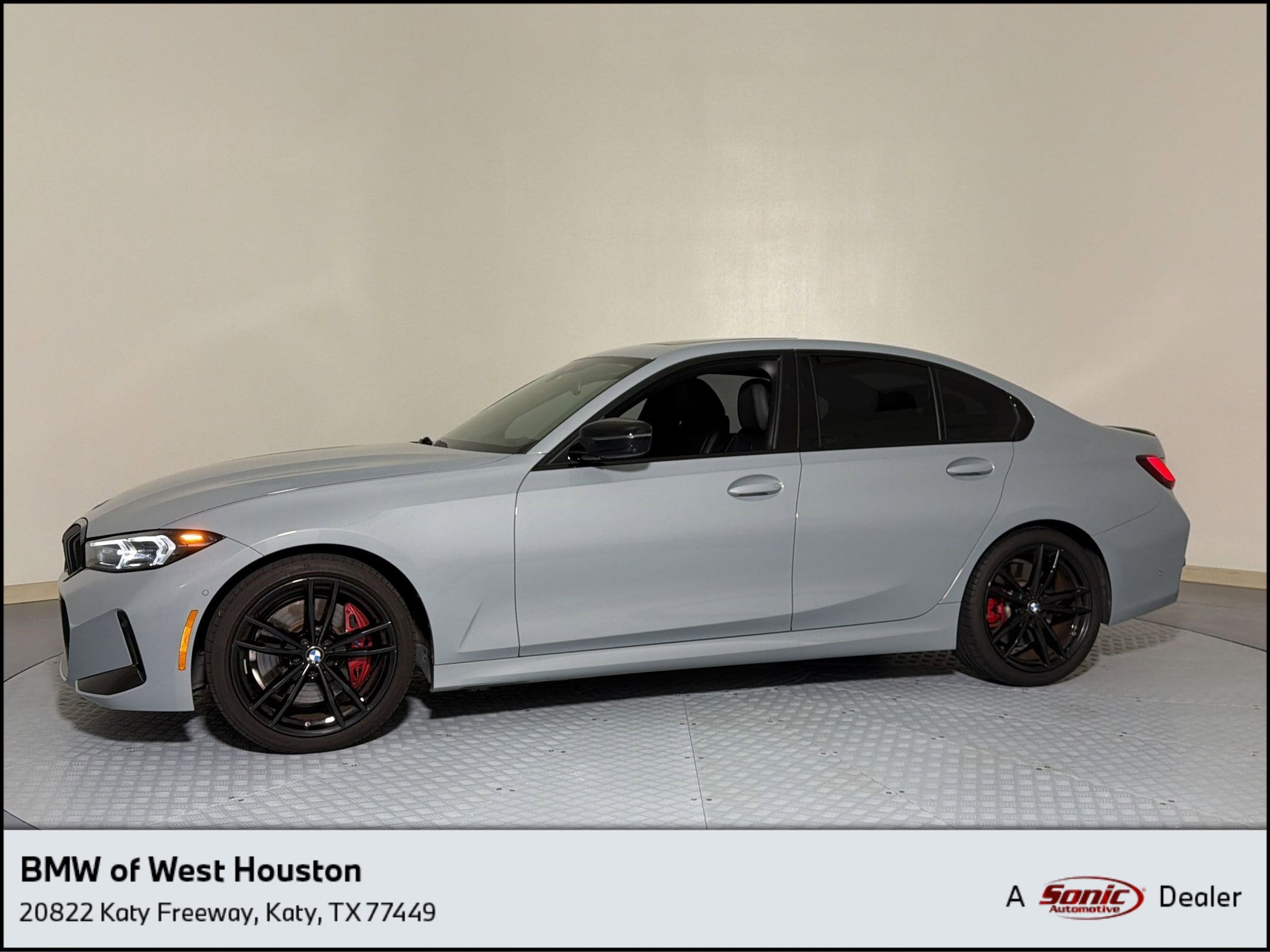 2024 BMW 3 Series 330i Sedan's photo