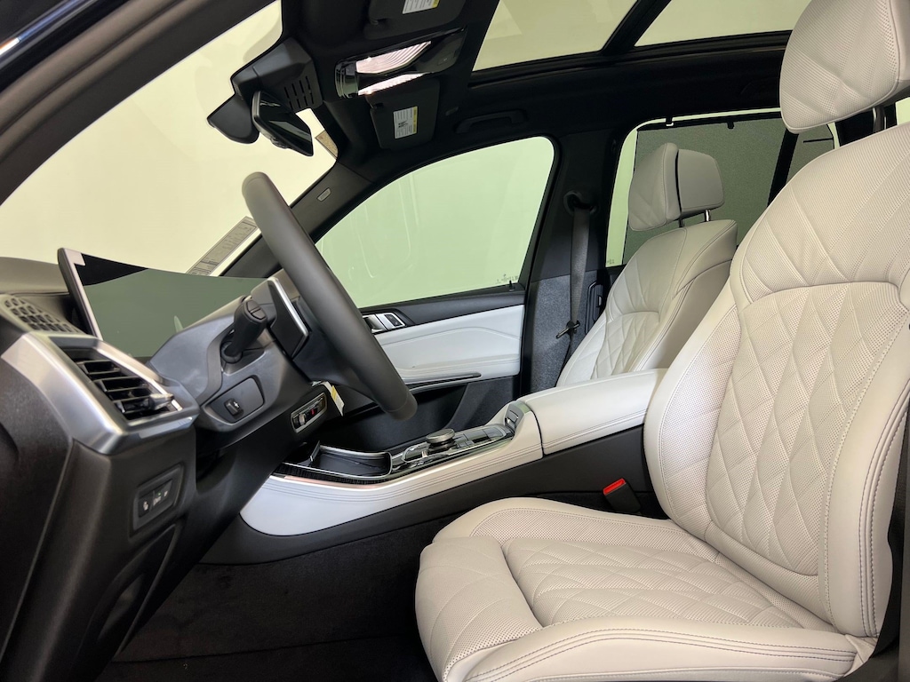 New 2026 BMW X5 sDrive40i SUV