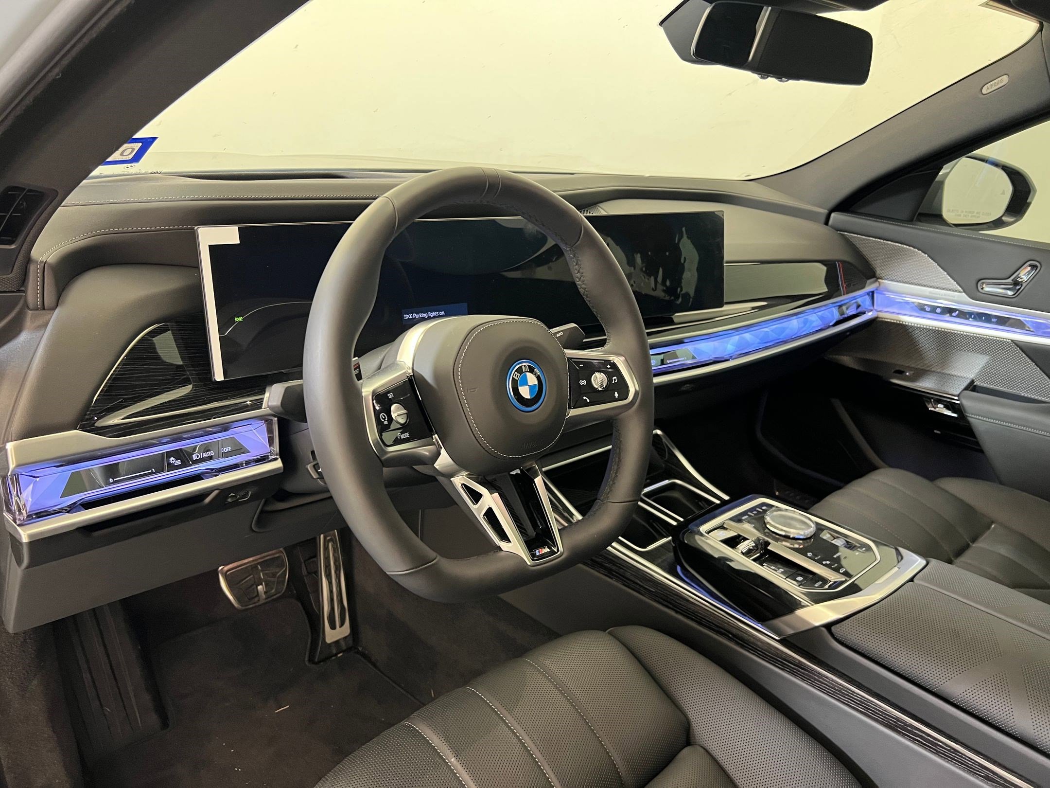 2025 Bmw i7 xDrive60 photo 3