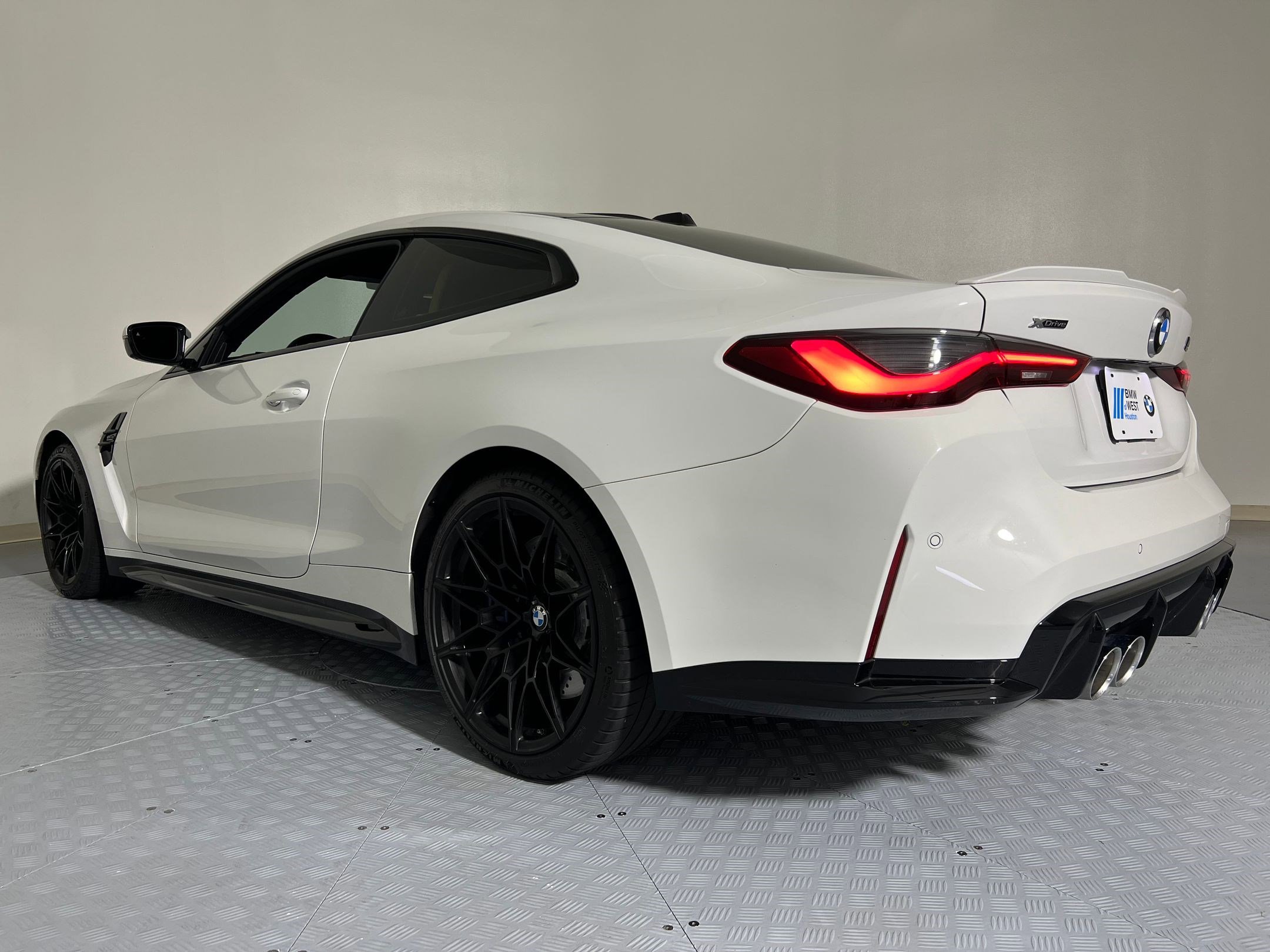 2024 Bmw M4 Competition xDrive Coupe photo 3