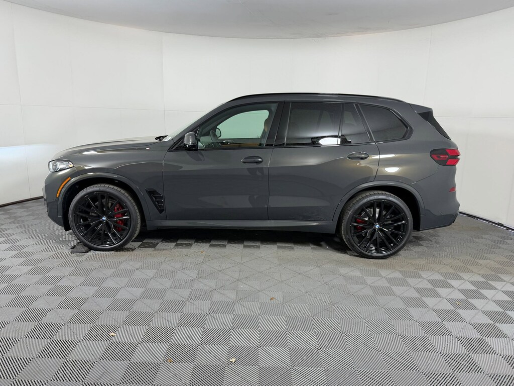 New 2026 BMW X5 sDrive40i SUV