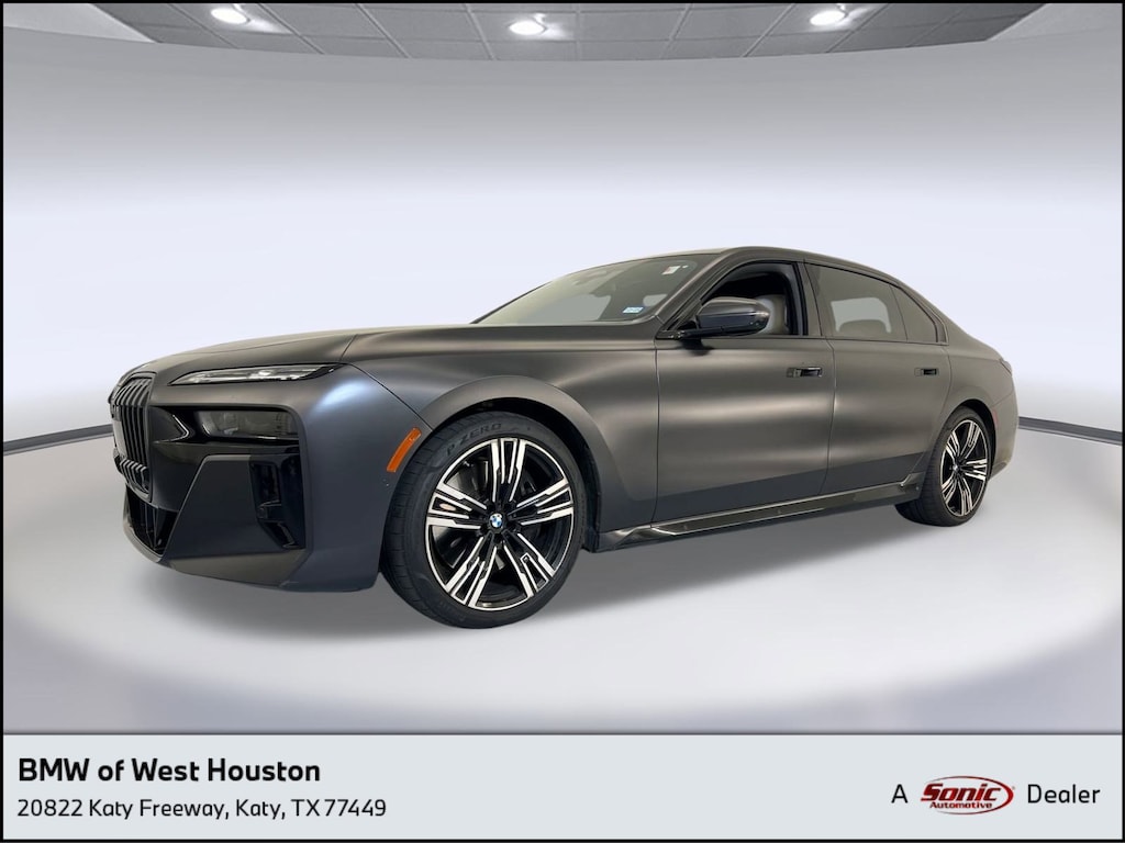 Certified 2023 BMW 760i xDrive Sedan