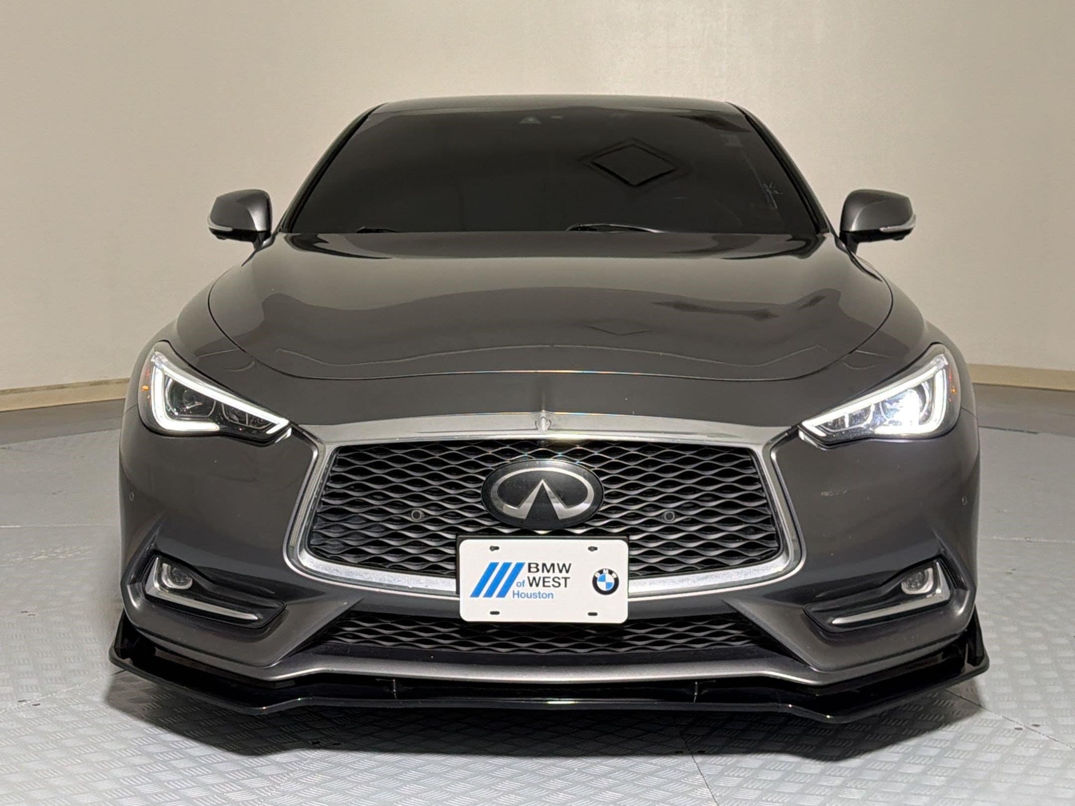 Q60 3.0t LUXE Coupe
