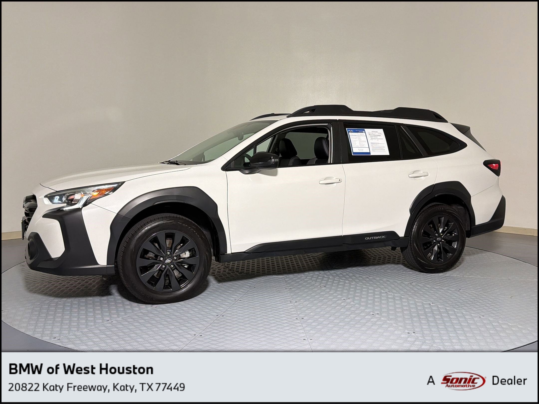 2023 Subaru Outback Onyx Edition's photo