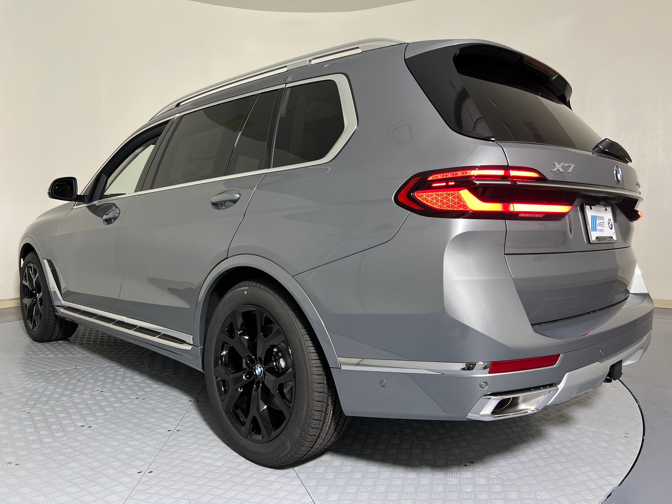 2026 Bmw X7 xDrive40i photo 3