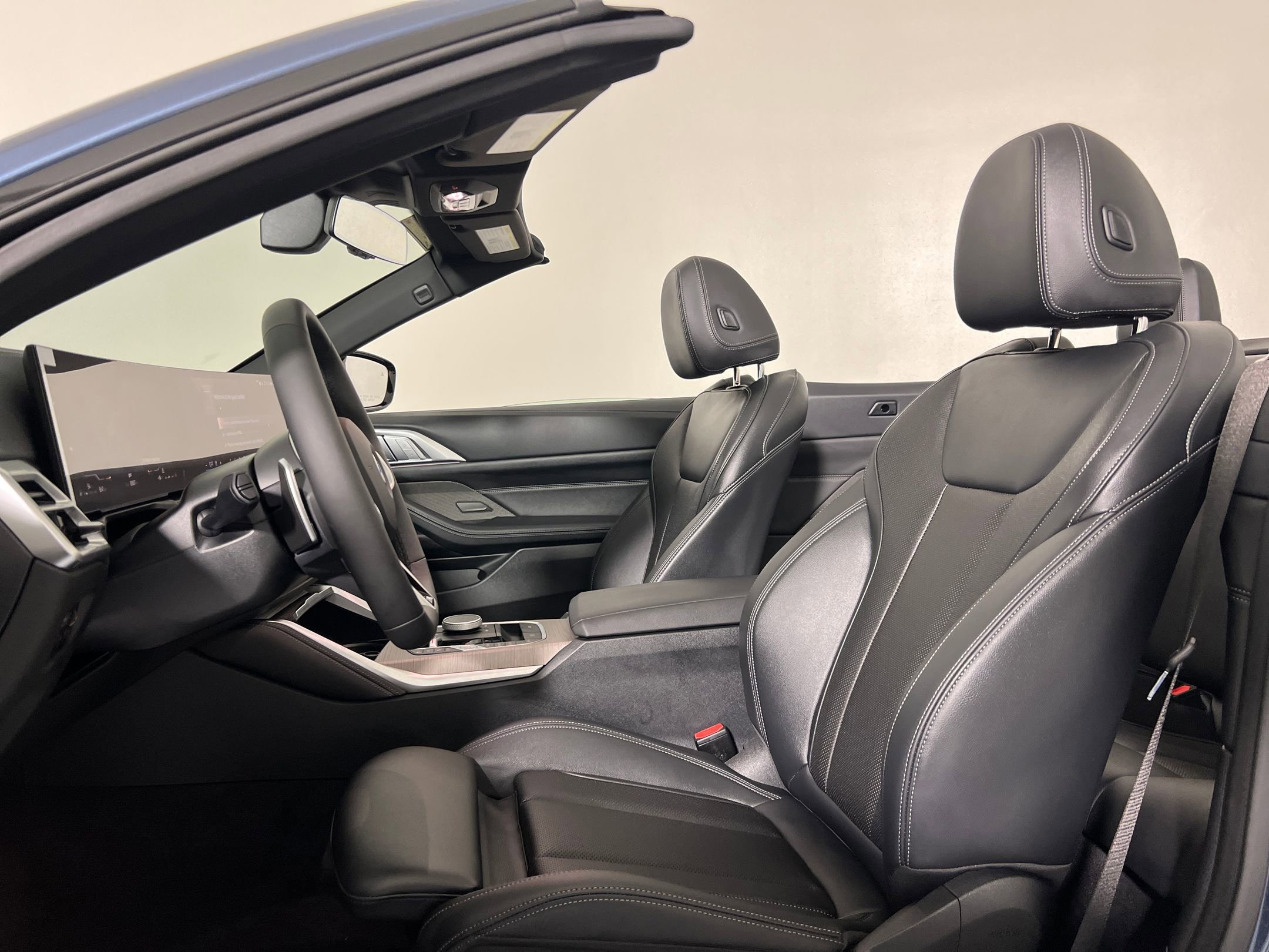 2026 Bmw 430i xDrive Convertible photo 4
