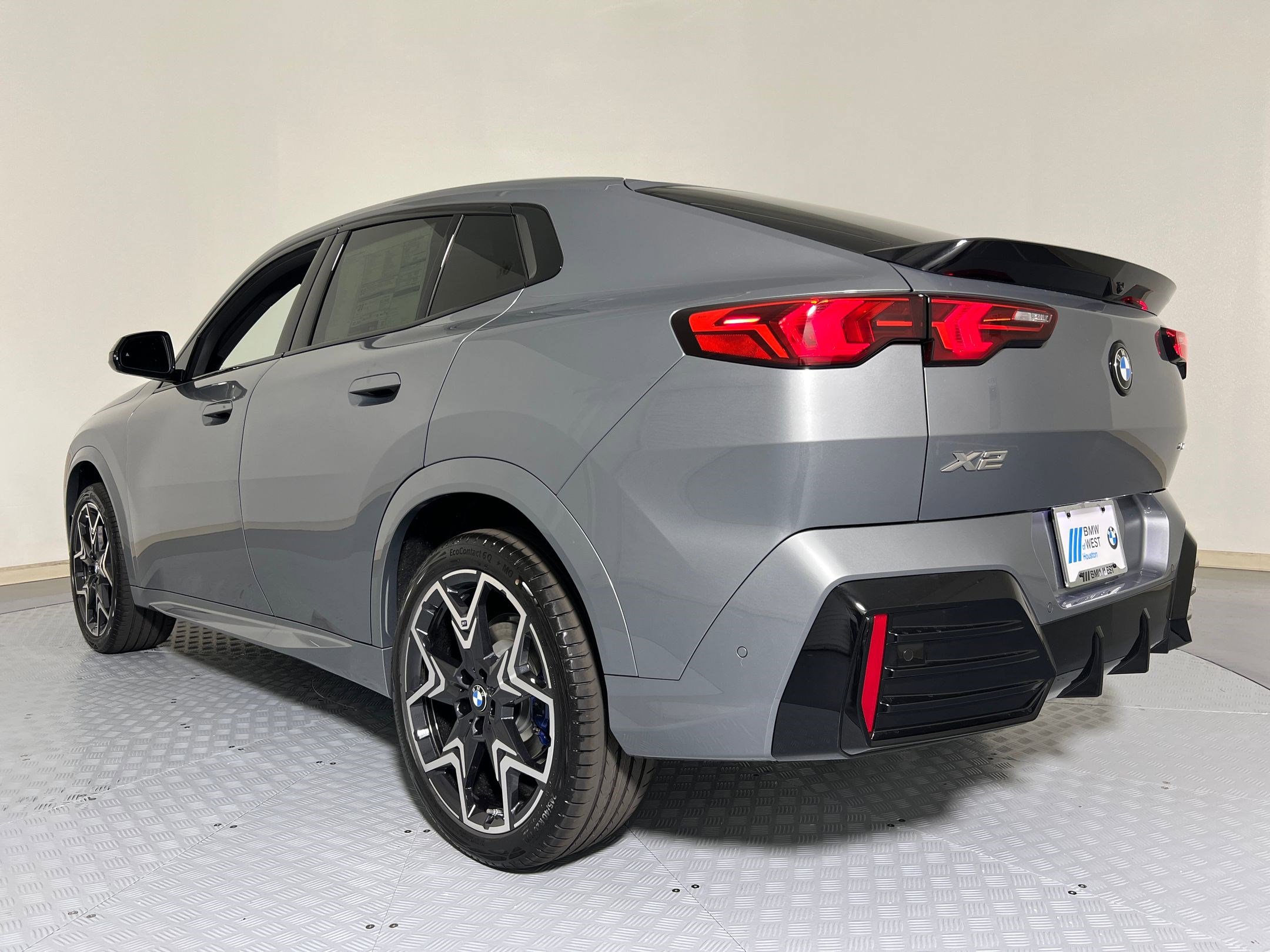 2026 Bmw X2 xDrive28i photo 3