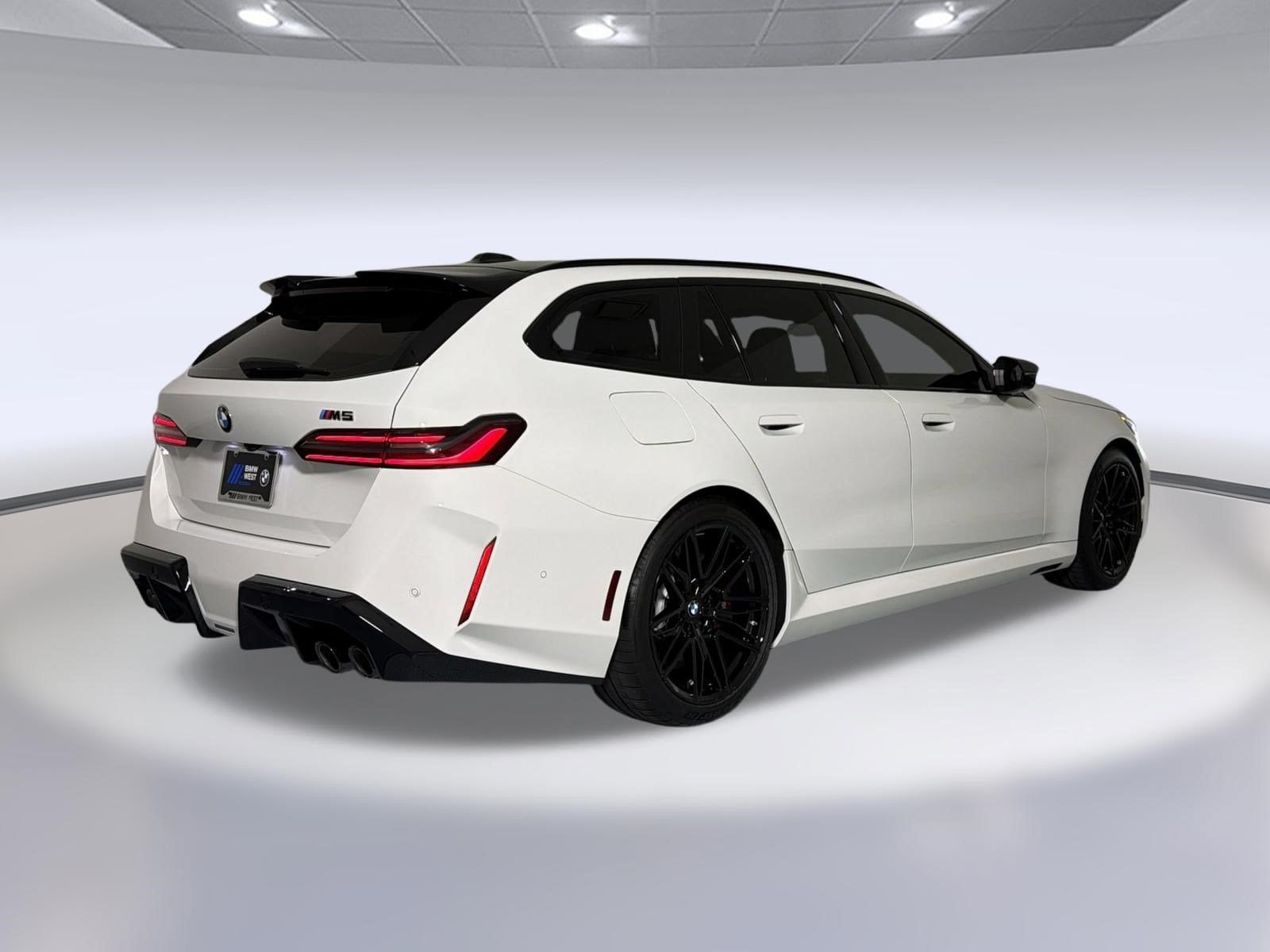 M5 Base Touring