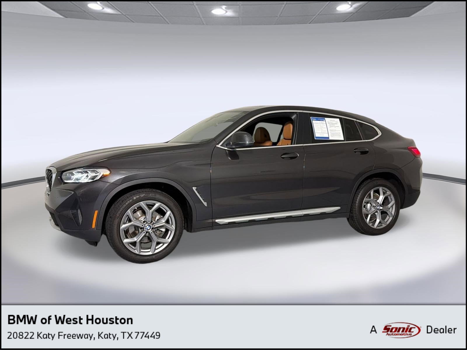 2025 BMW X4 xDrive30i's photo