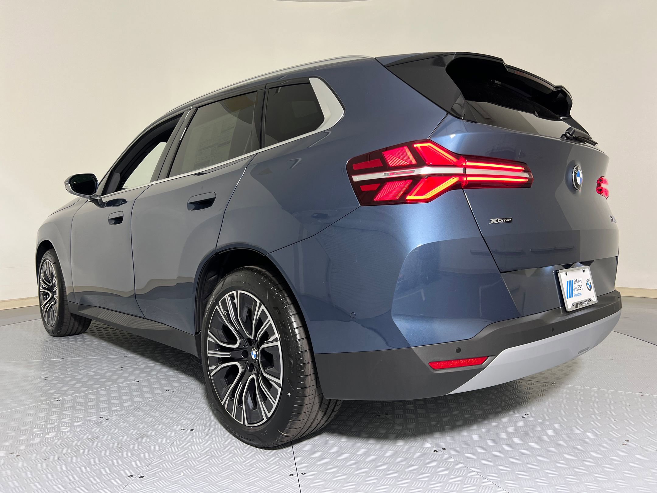 2026 Bmw X3 photo 3