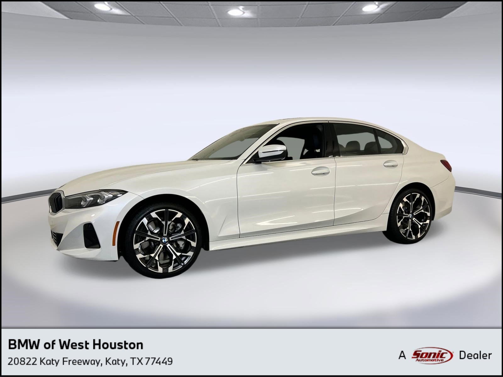 2025 BMW 3 Series 330i xDrive Sedan's photo