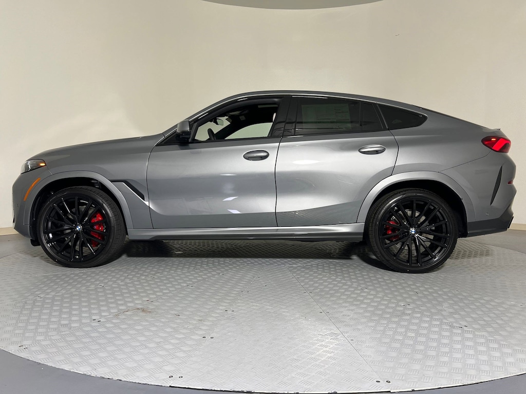 New 2026 BMW X6 xDrive40i SUV