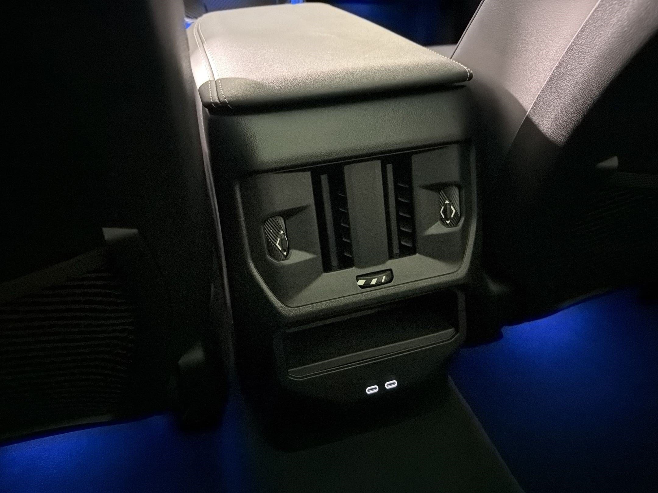 2026 BMW X3 30 - Photo 31
