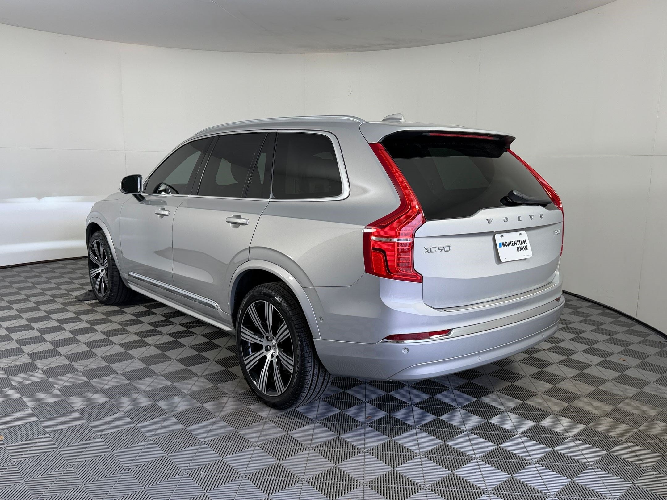 XC90 B6 AWD Ultimate 6-Seater SUV