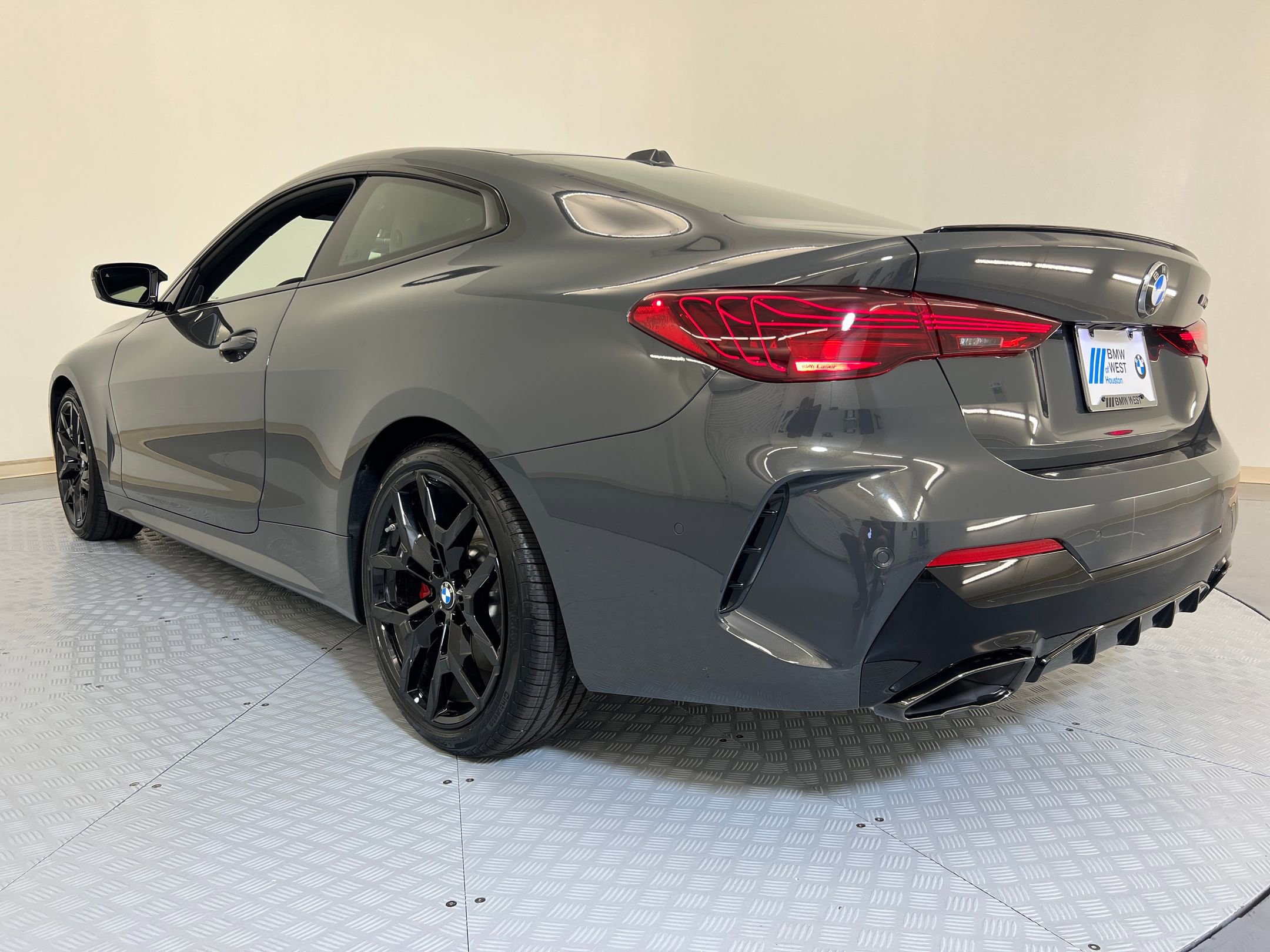 2026 Bmw M440i photo 3