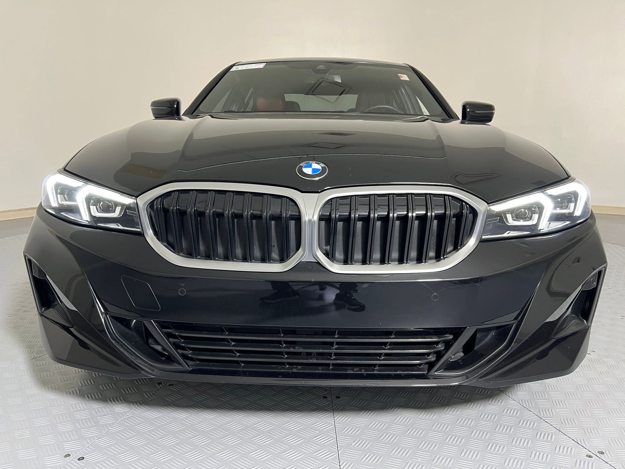2023 Bmw 330i 3-Series photo 4