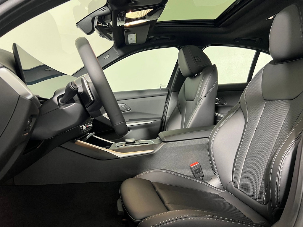 New 2026 BMW 330i NA Sedan