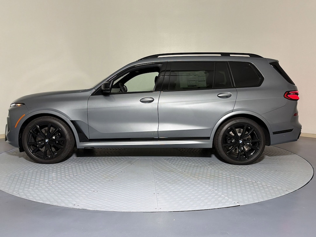 New 2027 BMW X7 M60i SUV