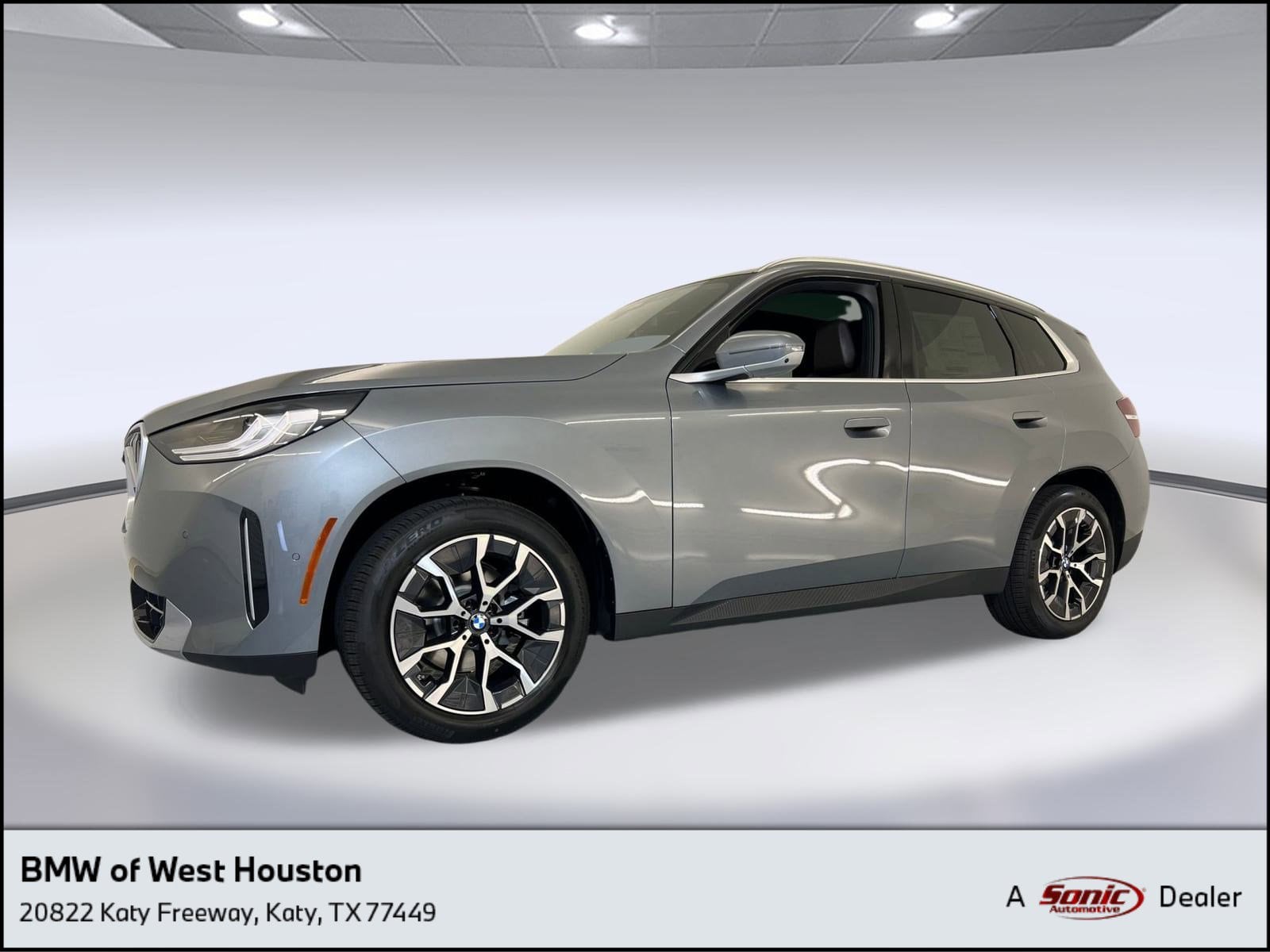 2026 BMW X3 30's photo