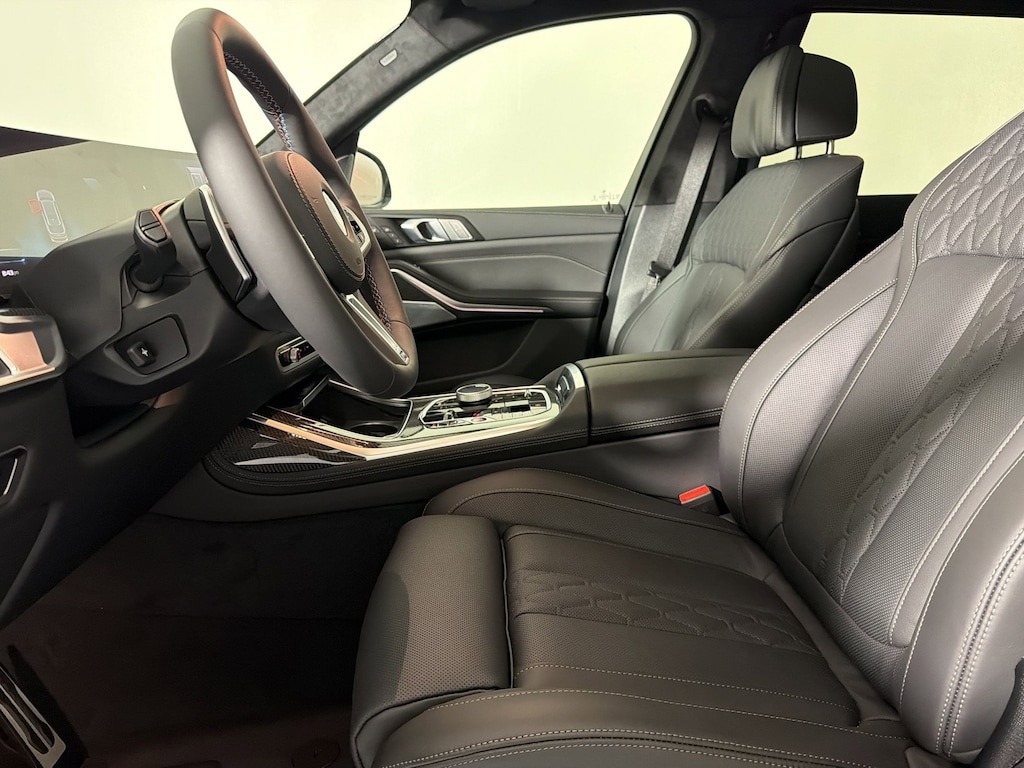 New 2027 BMW X7 M60i SUV