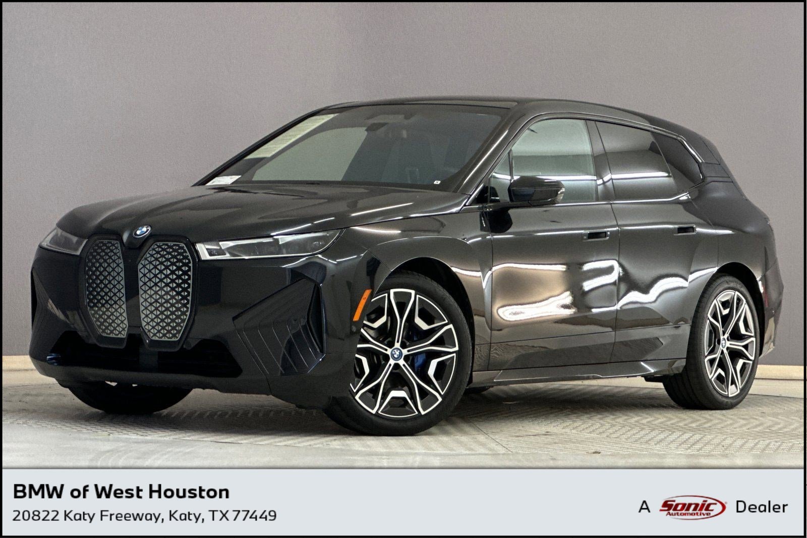 2023 BMW iX xDrive50's photo
