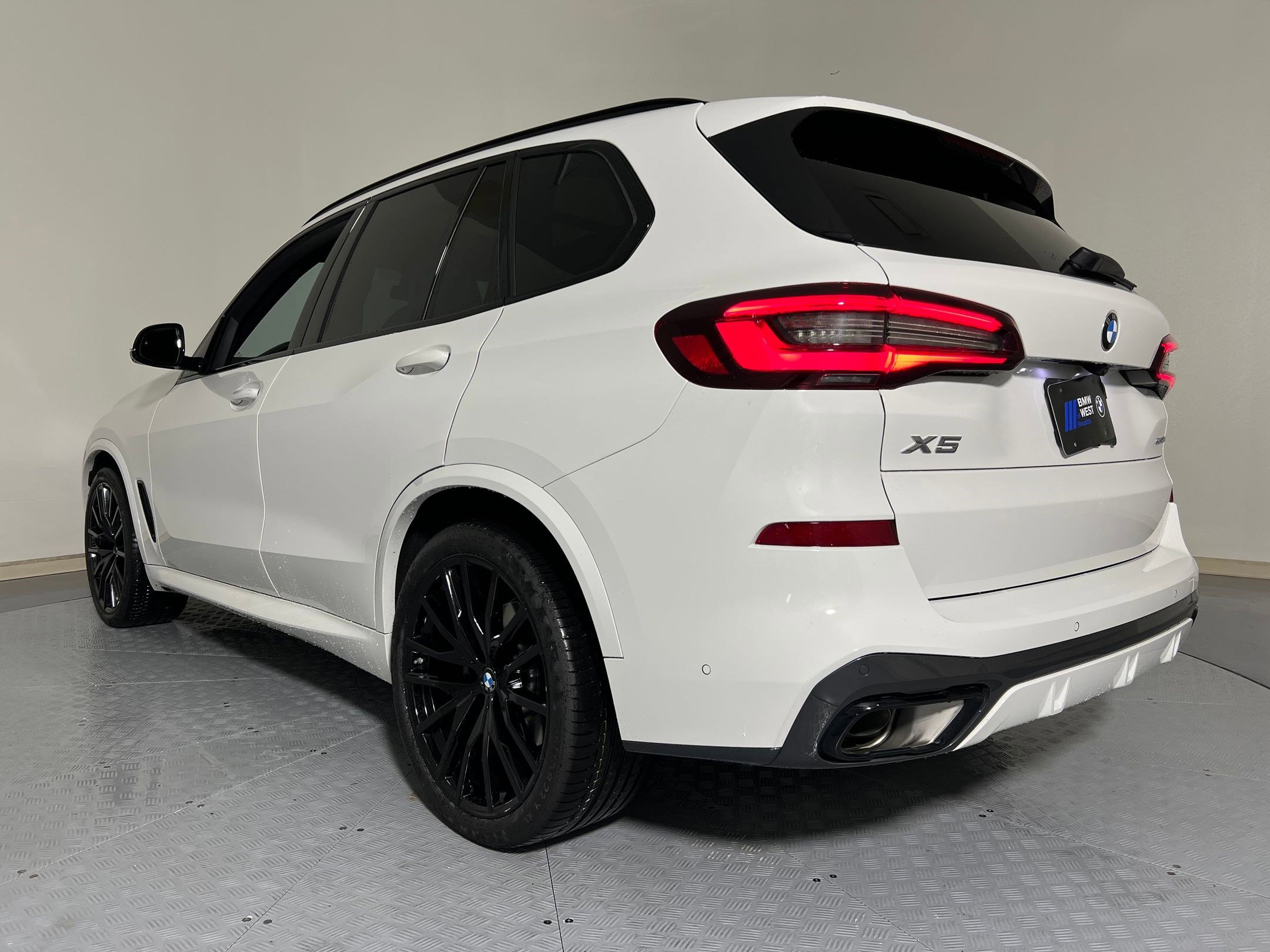 2023 Bmw X5 xDrive40i photo 3