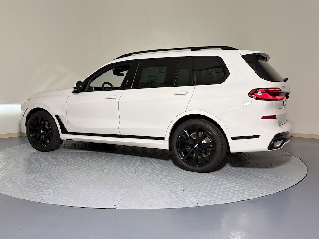 New 2027 BMW X7 xDrive40i SUV