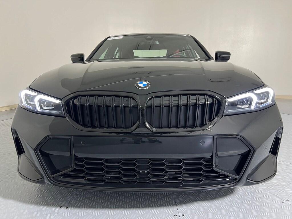 New 2026 BMW 330i xDrive Sedan