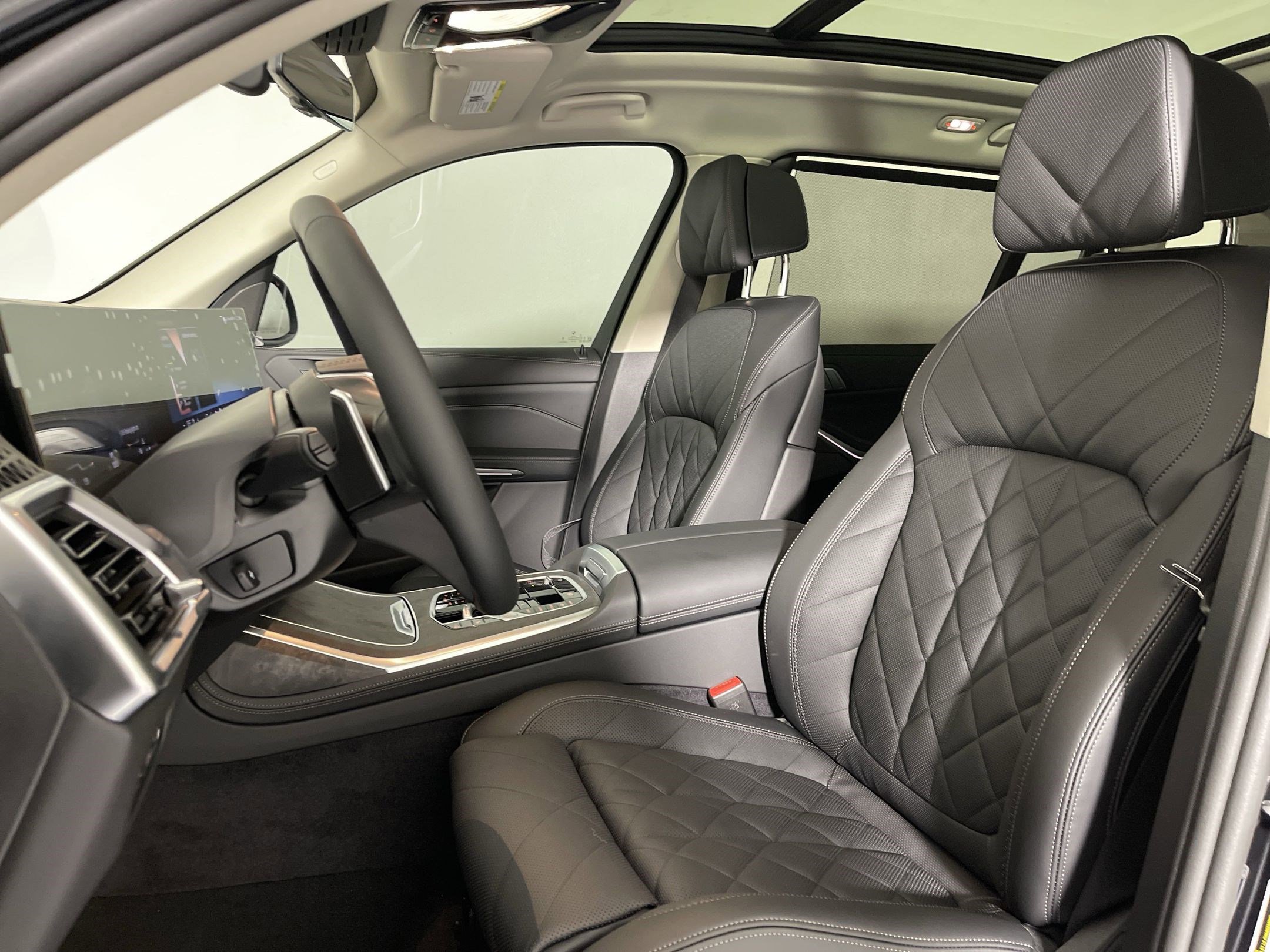 2026 Bmw X7 xDrive40i photo 3