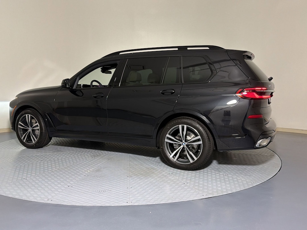 New 2027 BMW X7 xDrive40i SUV