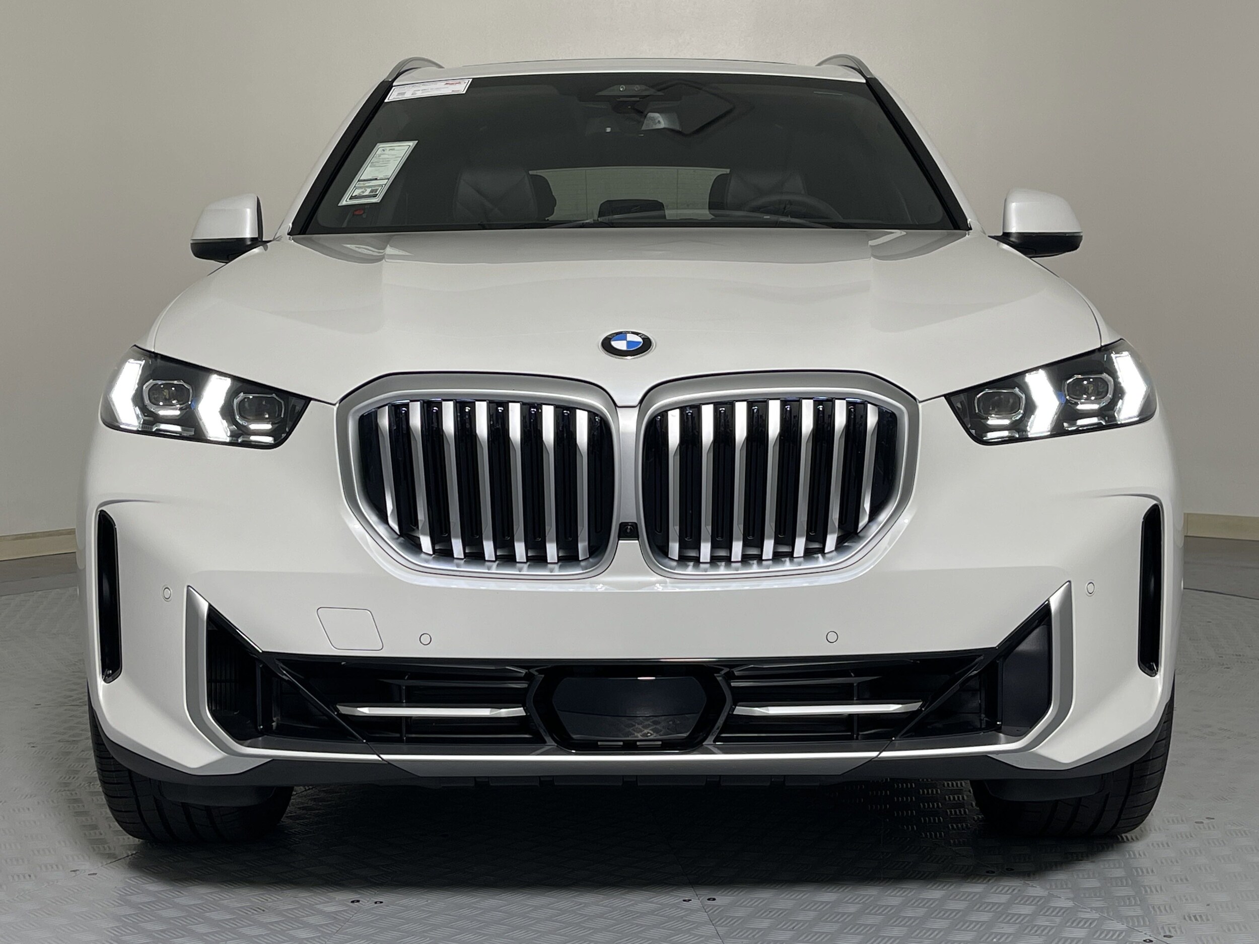 2026 Bmw X5 xDrive40i photo 2