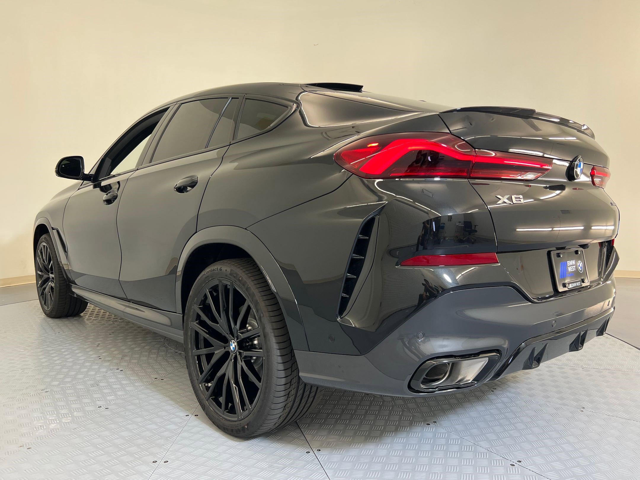 2026 Bmw X6 xDrive40i photo 3