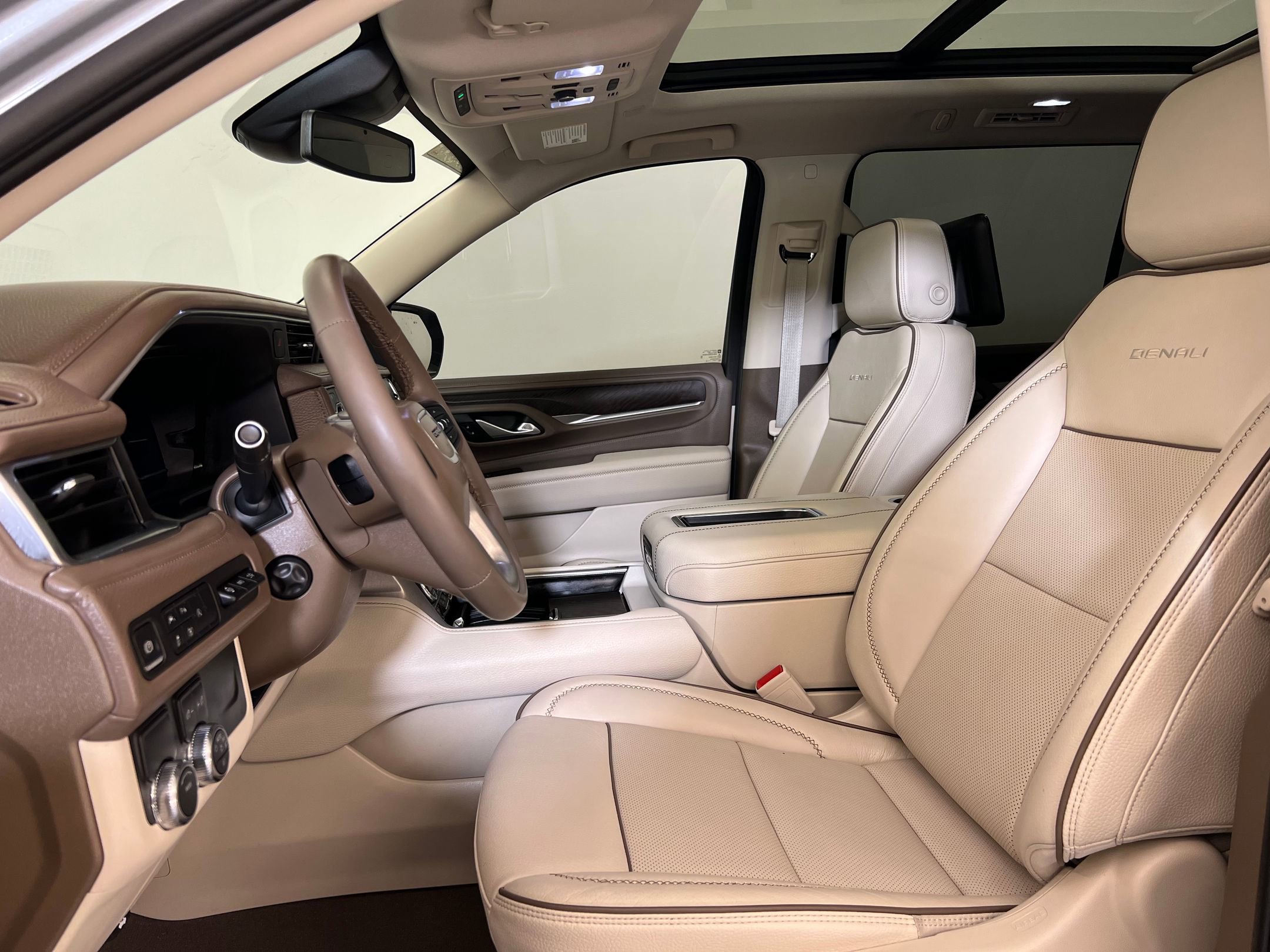 2024 Gmc Yukon XL Denali photo 3