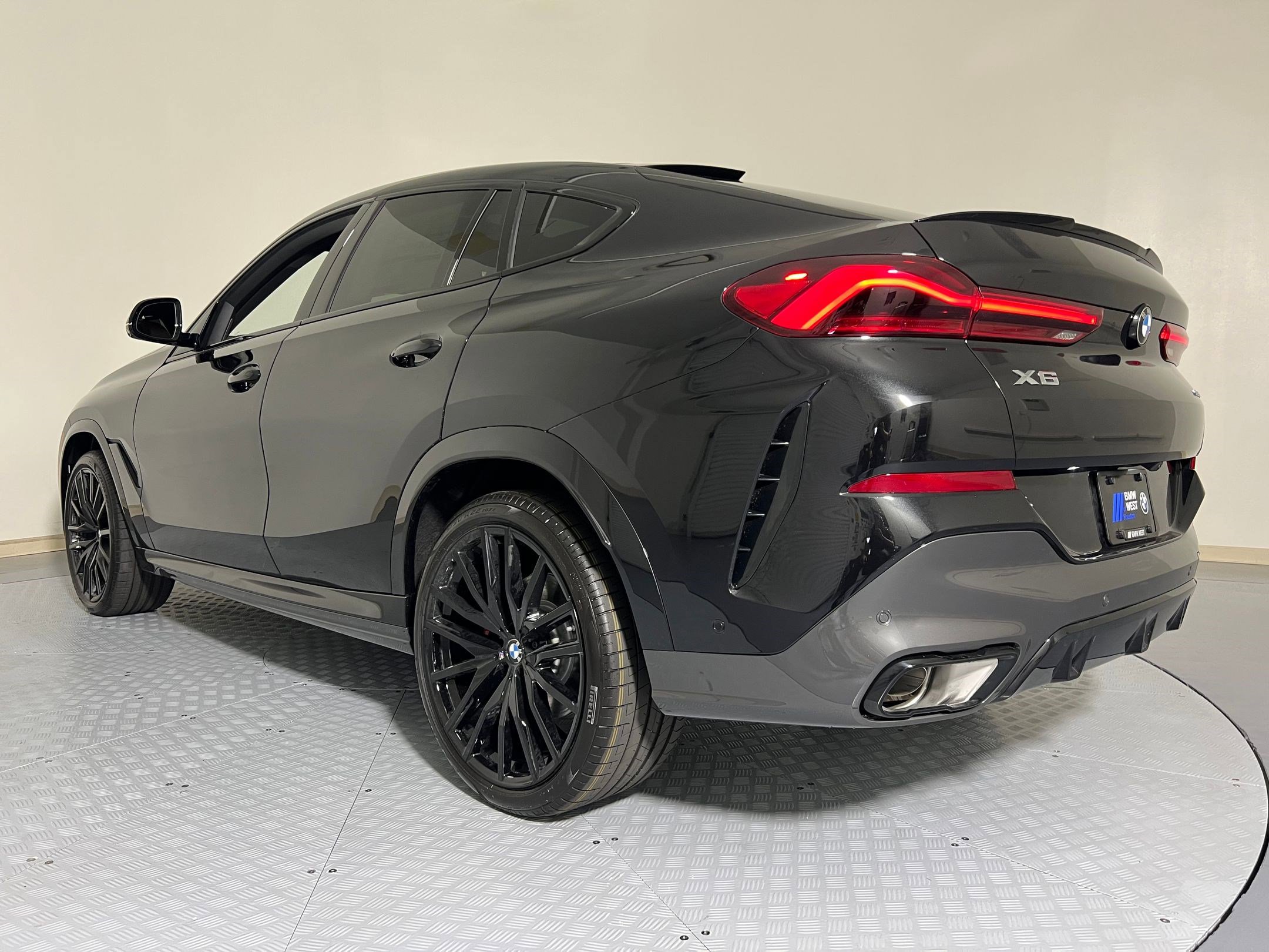 2026 Bmw X6 xDrive40i photo 3