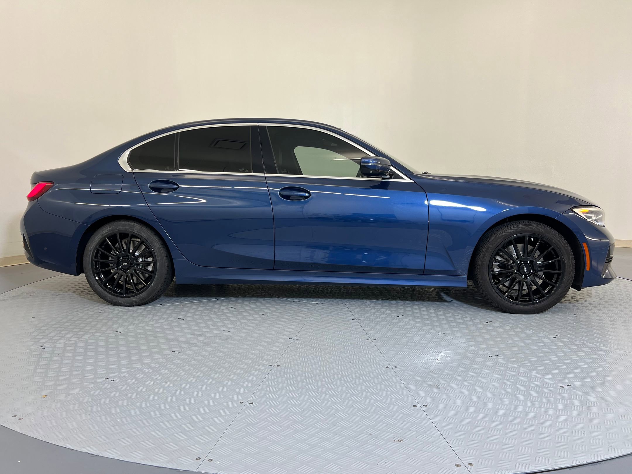 2021 Bmw 330i photo 4