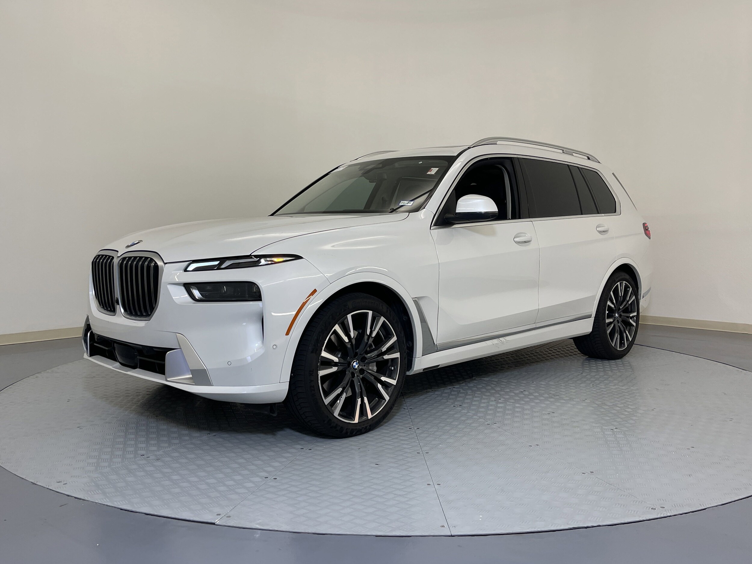 2024 Bmw X7 xDrive40i photo 2